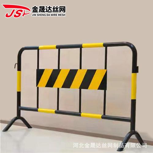 厂家供应可移动铁马红白黄黑围栏 施工封道道路警示铁马护栏